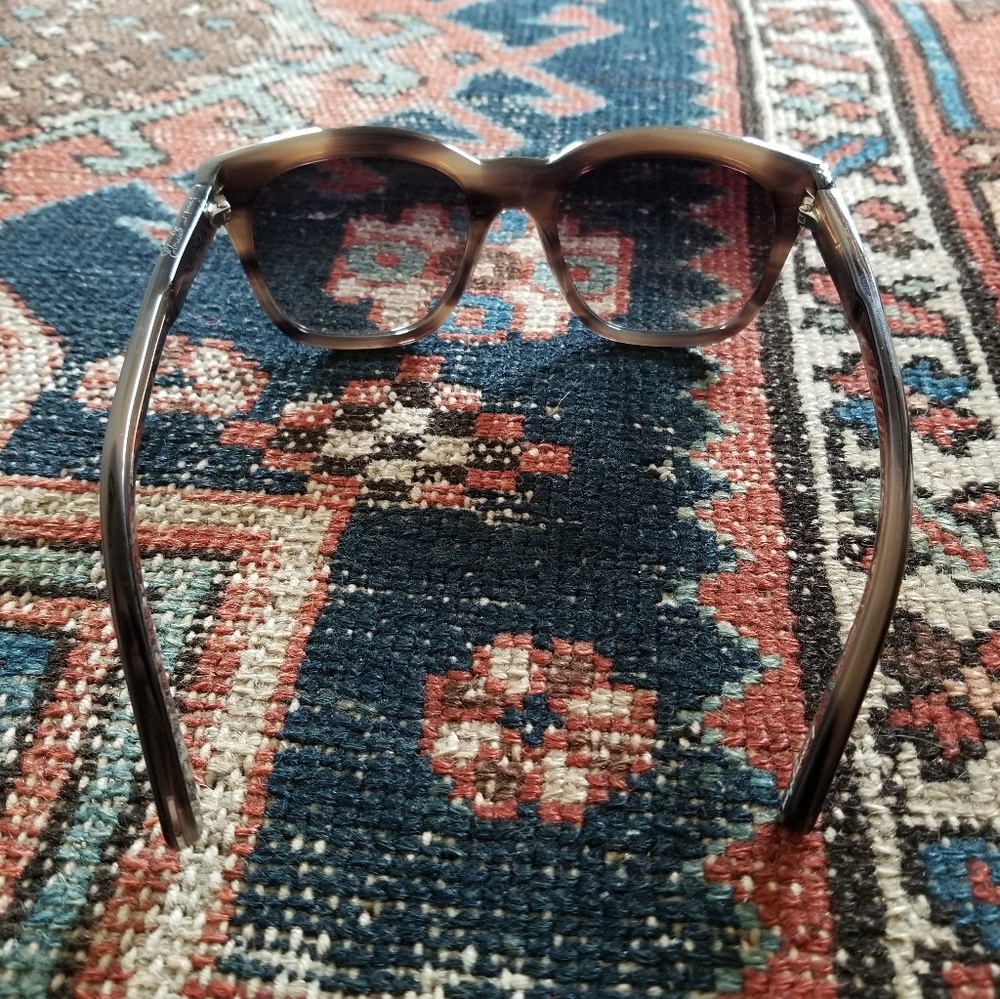 Elizabeth and James brown marl tortoise sunglasses